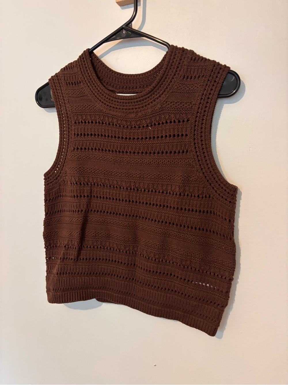 Sincerely Jules Medium Cropped Crochet Sweater Sleeveless
